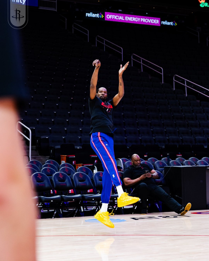 火箭三节领先尼克斯20分|休斯敦火箭队|纽约尼克斯队|nba|比赛|休斯顿火箭_新浪体育_新浪新闻